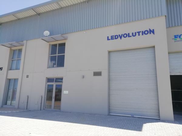 235  m² Industrial space
