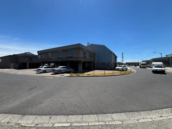 274  m² Industrial space