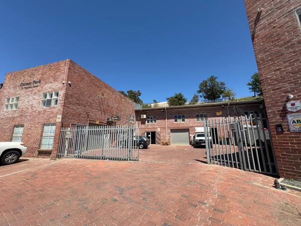 122  m² Industrial space