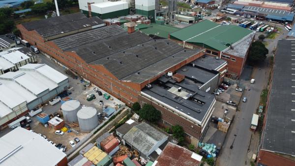 11 000 m² Industrial space