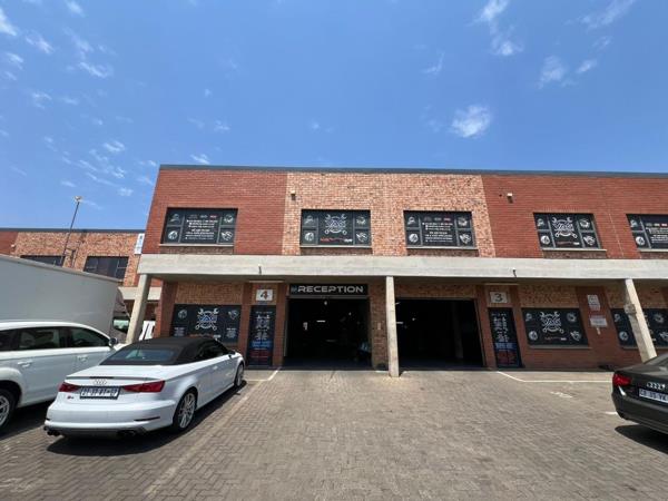 308  m² Industrial space
