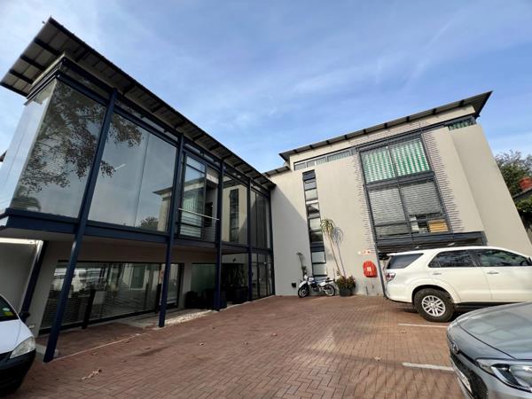 35  m² Commercial space