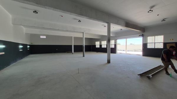 398  m² Retail Space