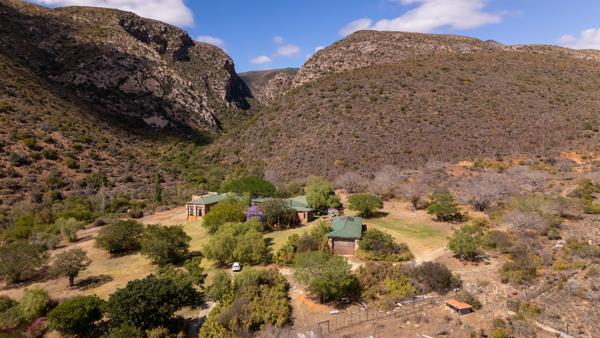6 095.9 ha Farm