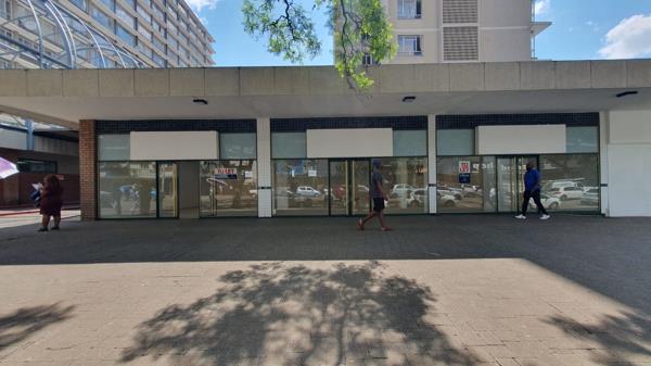 283  m² Commercial space