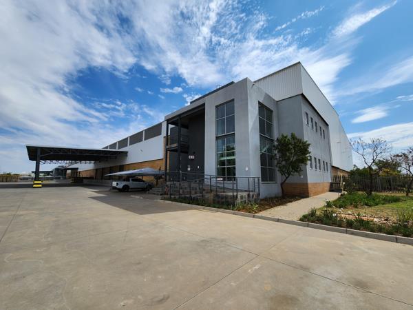 5 860 m² Industrial space