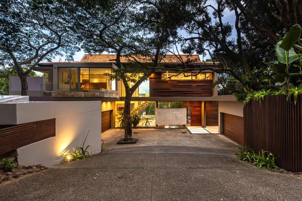 6 Bedroom House