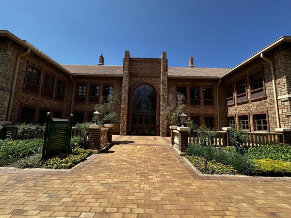 313  m² Commercial space