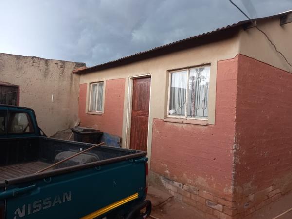 2 Bedroom House