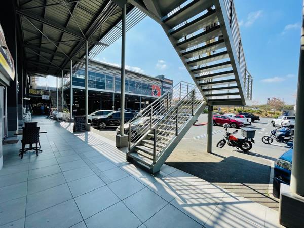 147  m² Commercial space