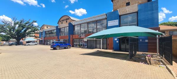 200  m² Retail Space