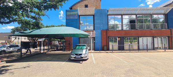 250  m² Office Space