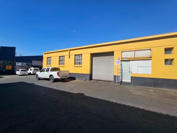 154  m² Industrial space