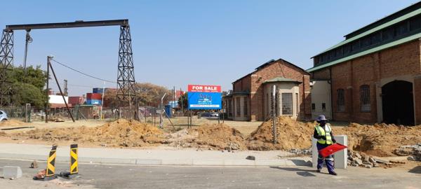 1 225  m² Industrial space