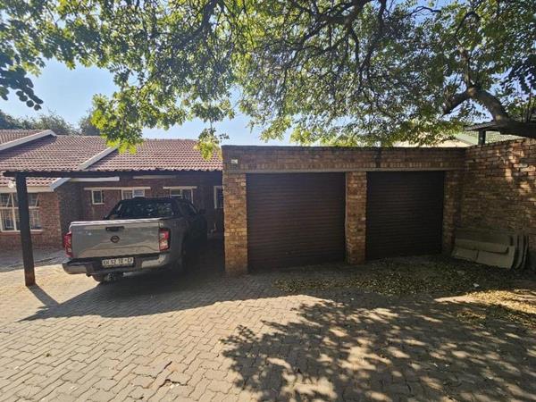 8 Bedroom House