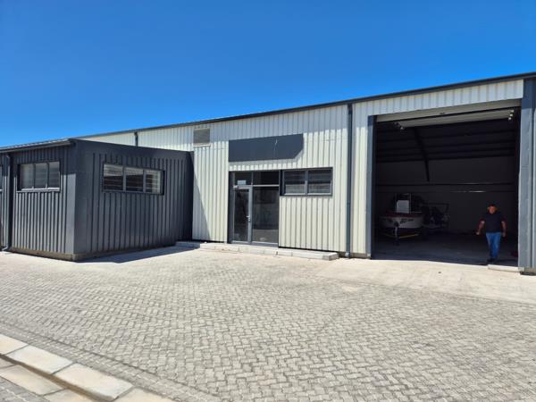 440  m² Industrial space