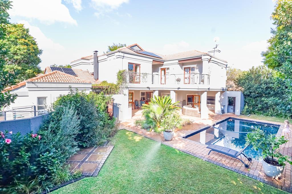 4 Bedroom House