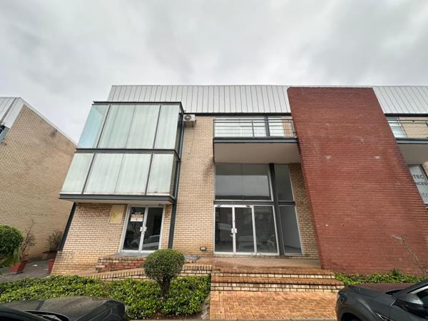 354  m² Commercial space