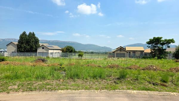 682 m² Land