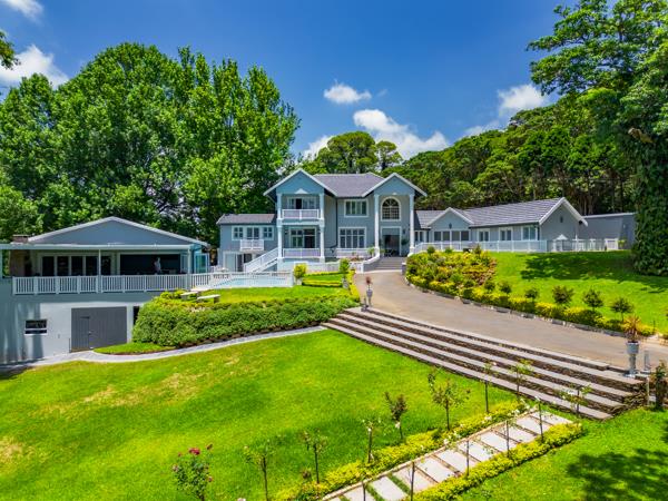 5 Bedroom House
