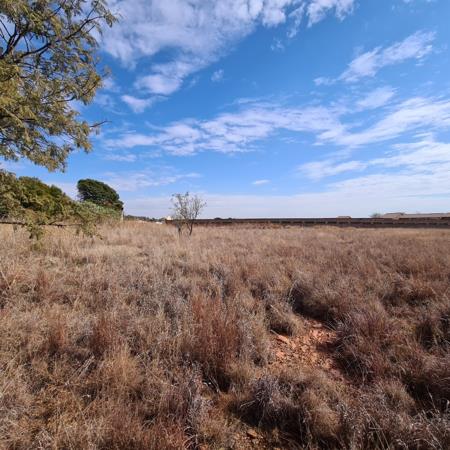 1 ha Land