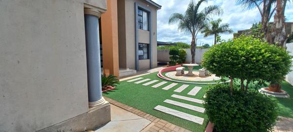 5 Bedroom House