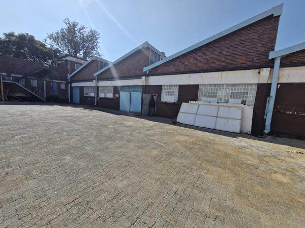 1 186  m² Industrial space