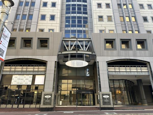 161  m² Commercial space