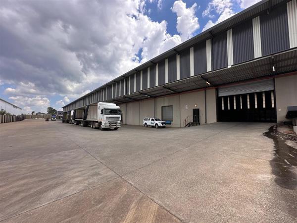 10 723  m² Industrial space