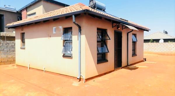 2 Bedroom House