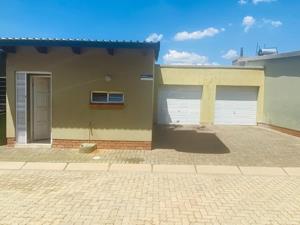 Townhouse in Waterval East
