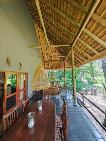 300  m² Commercial space