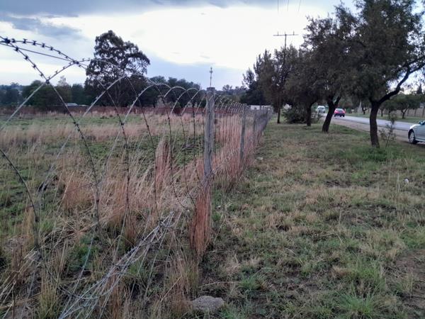 3 000 m² Land