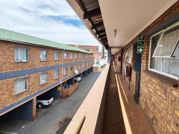2 Bedroom Flat