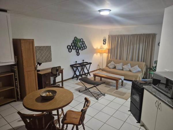 1 Bedroom Flat
