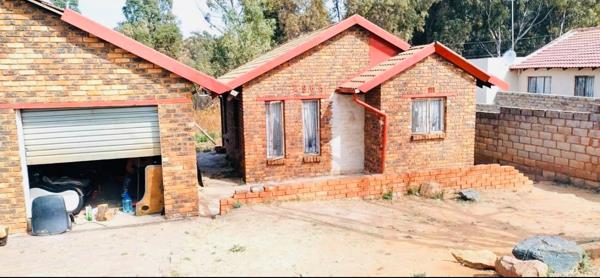 2 Bedroom House