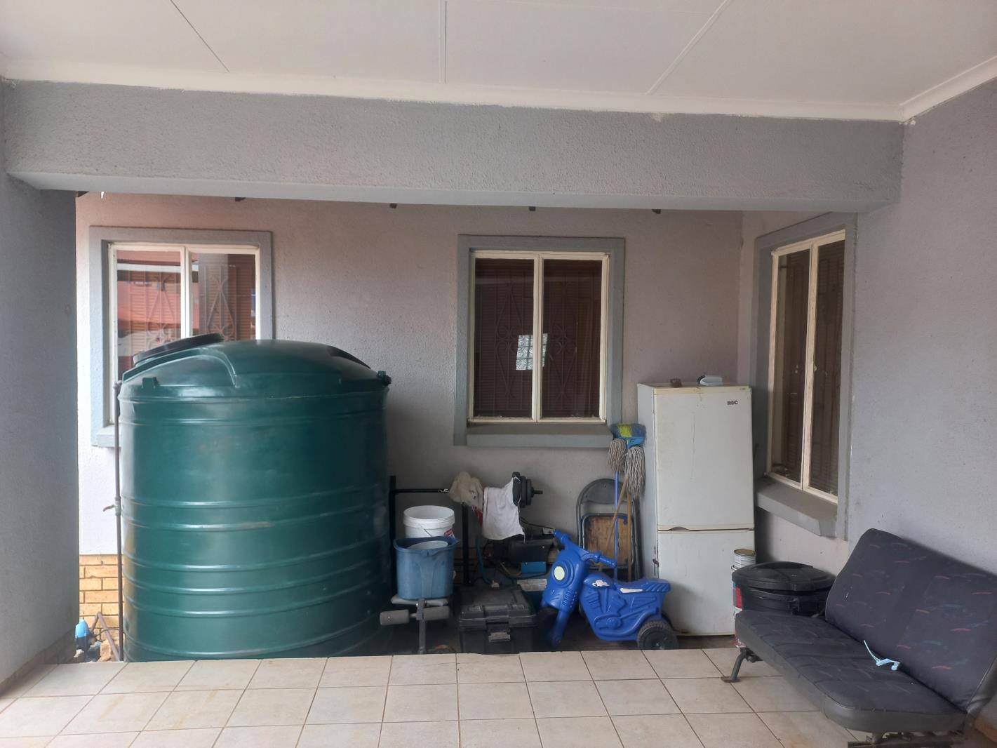 House in Tlhabane West - More