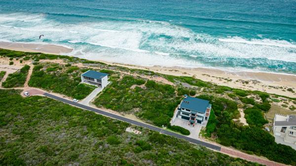 1 250 m² Land