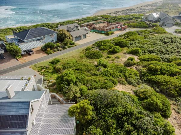 855 m² Land