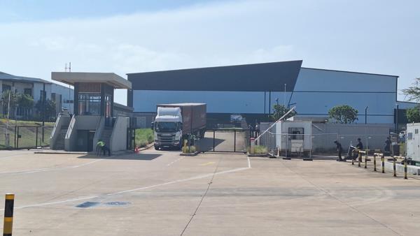 6 400 m² Industrial space