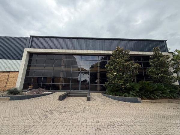 4 067  m² Industrial space