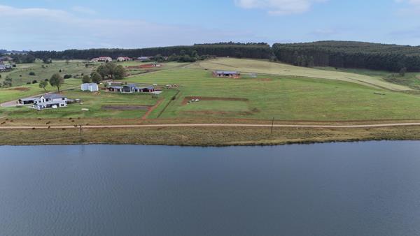 1.1 ha Land