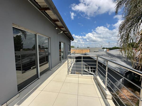 180  m² Commercial space