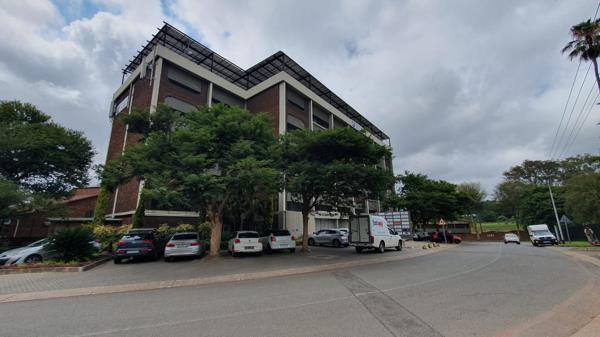 25  m² Commercial space