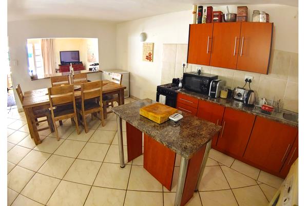 1 Bedroom Garden Cottage