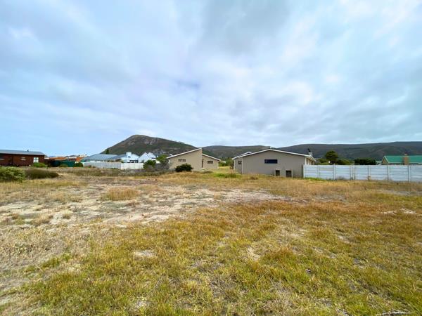 1 021 m² Land