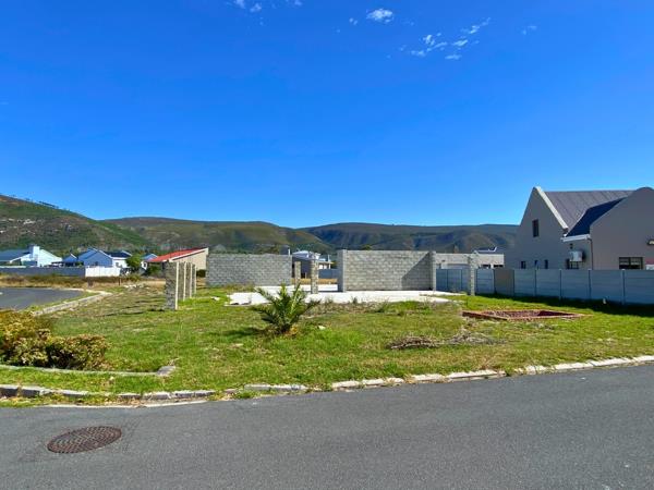 681 m² Land