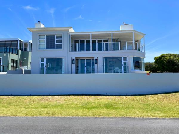 6 Bedroom House