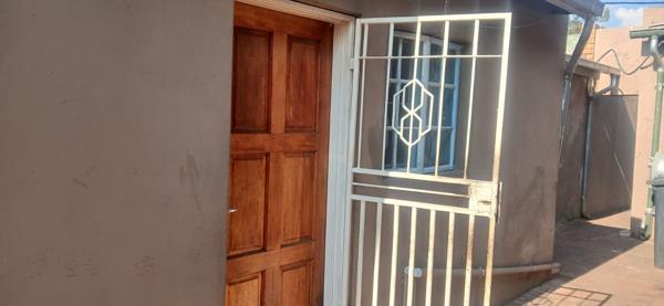 1 Bedroom Garden Cottage