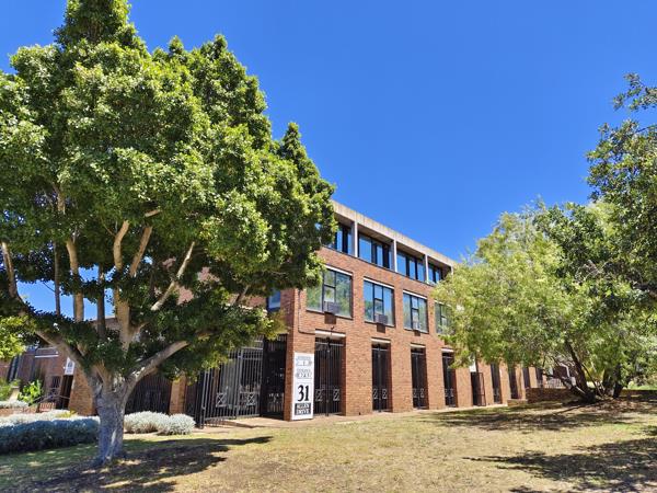 321  m² Commercial space